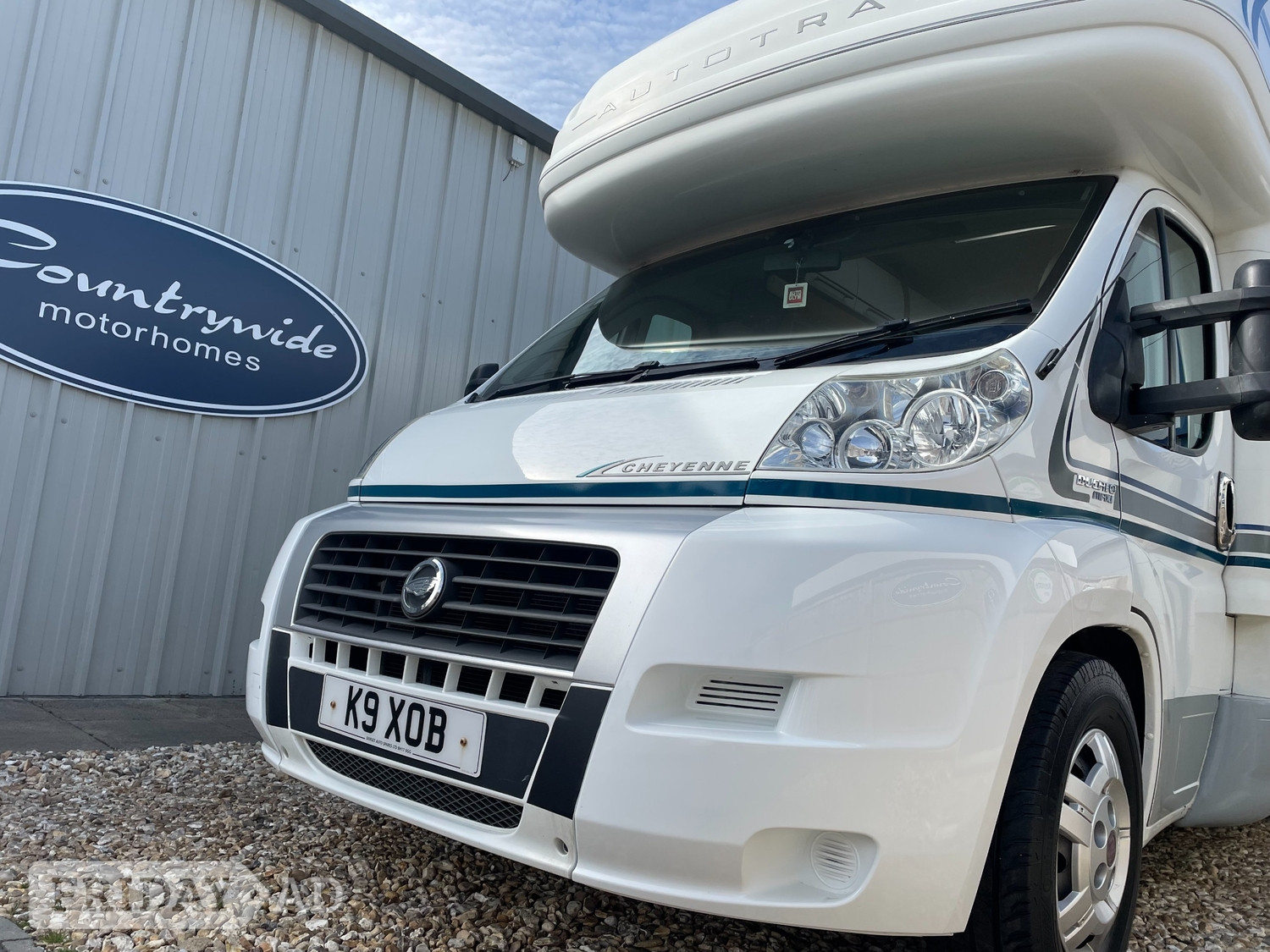 [ berth ]Auto-Trail Cheyenne