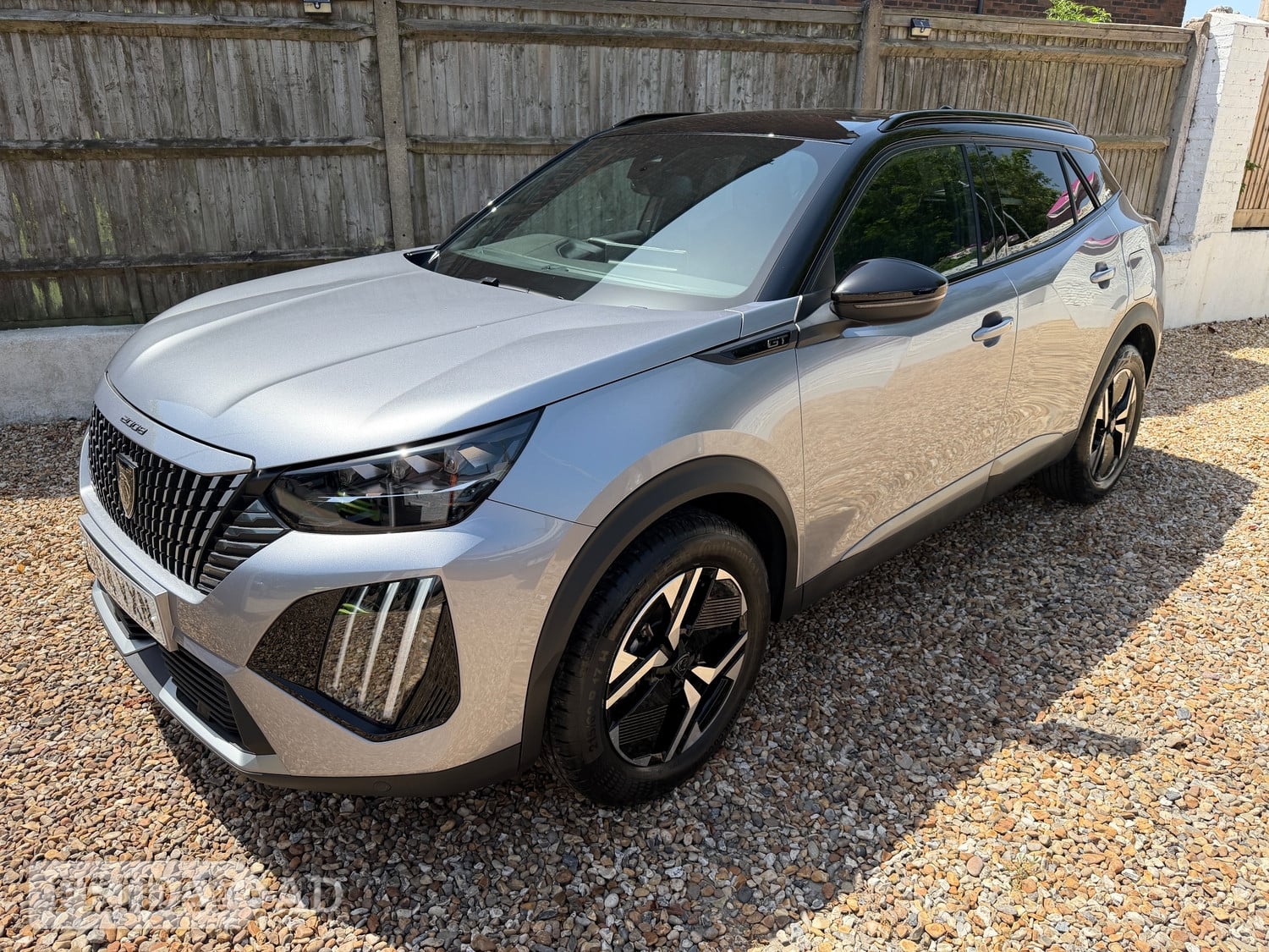 [ berth ]Peugeot 2008