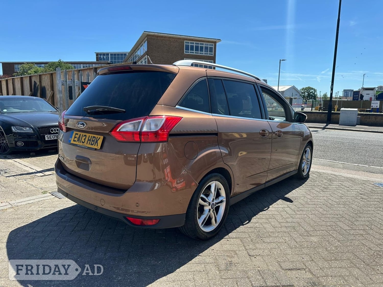 Ford Grand C-MAX 2013 - Cars in Slough