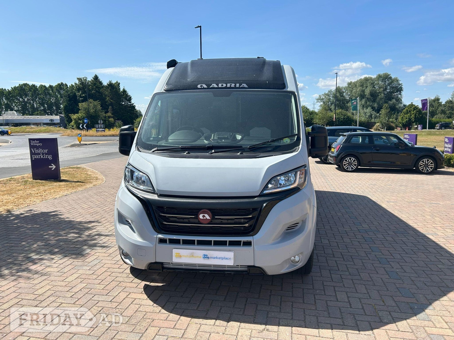 Adria Twin Supreme Love Clough