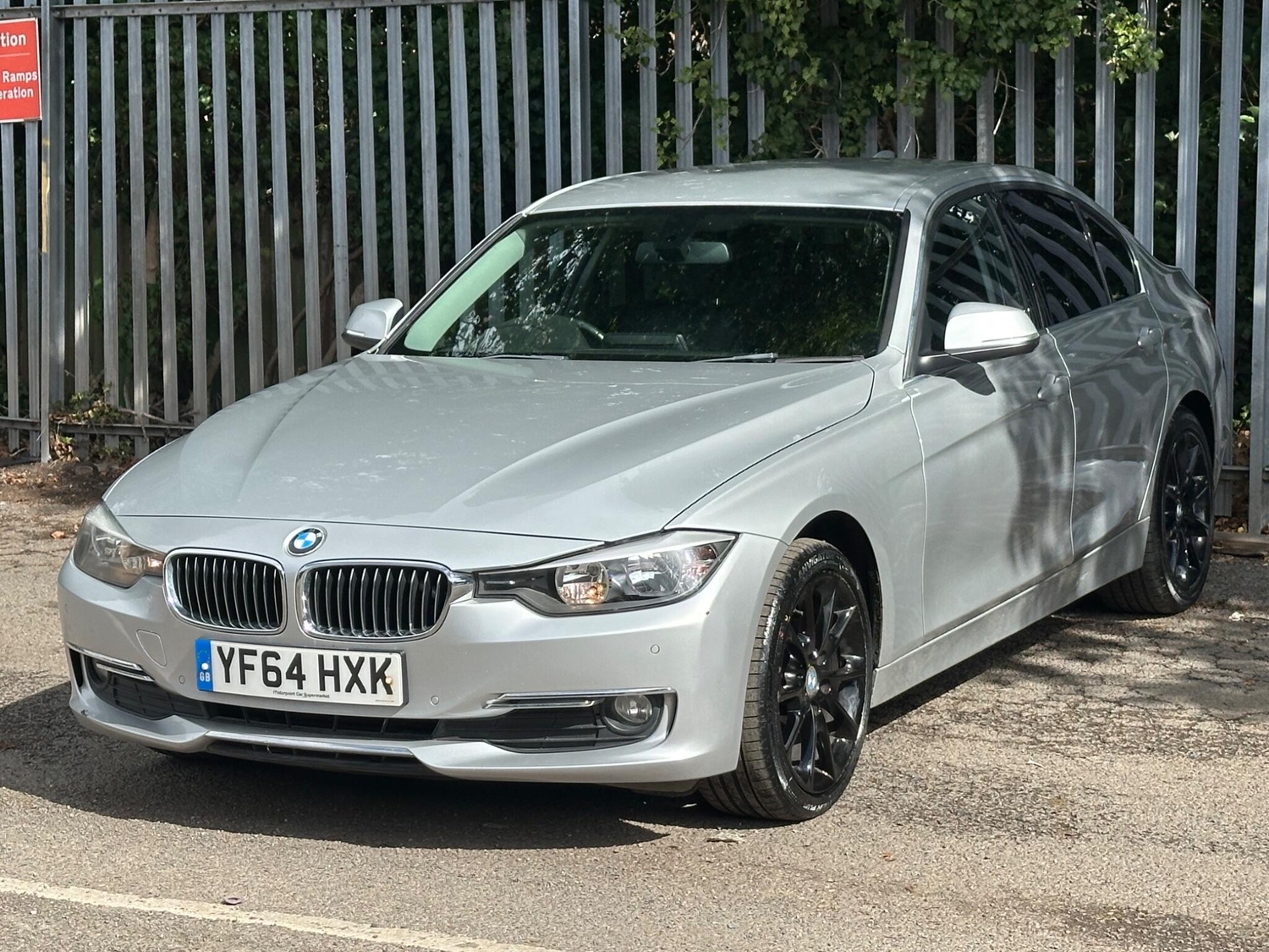 [ berth ]BMW 3 Series