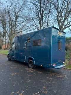 John Oates Vouge Vauxhall Horsebox - Trailers & Horseboxes
