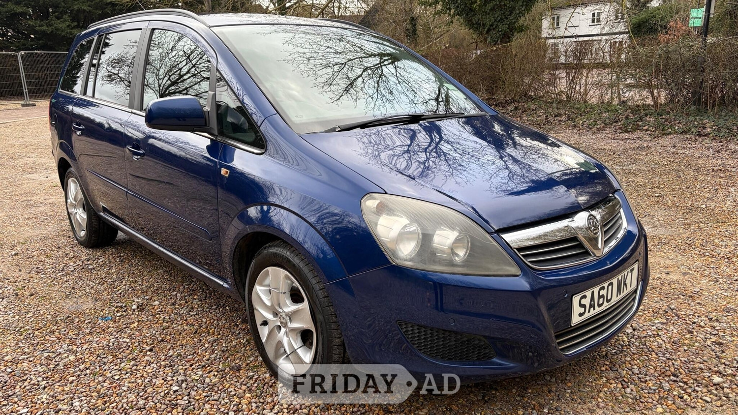 Vauxhall Zafira 2010 in St. Albans