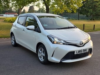Toyota Yaris 2016