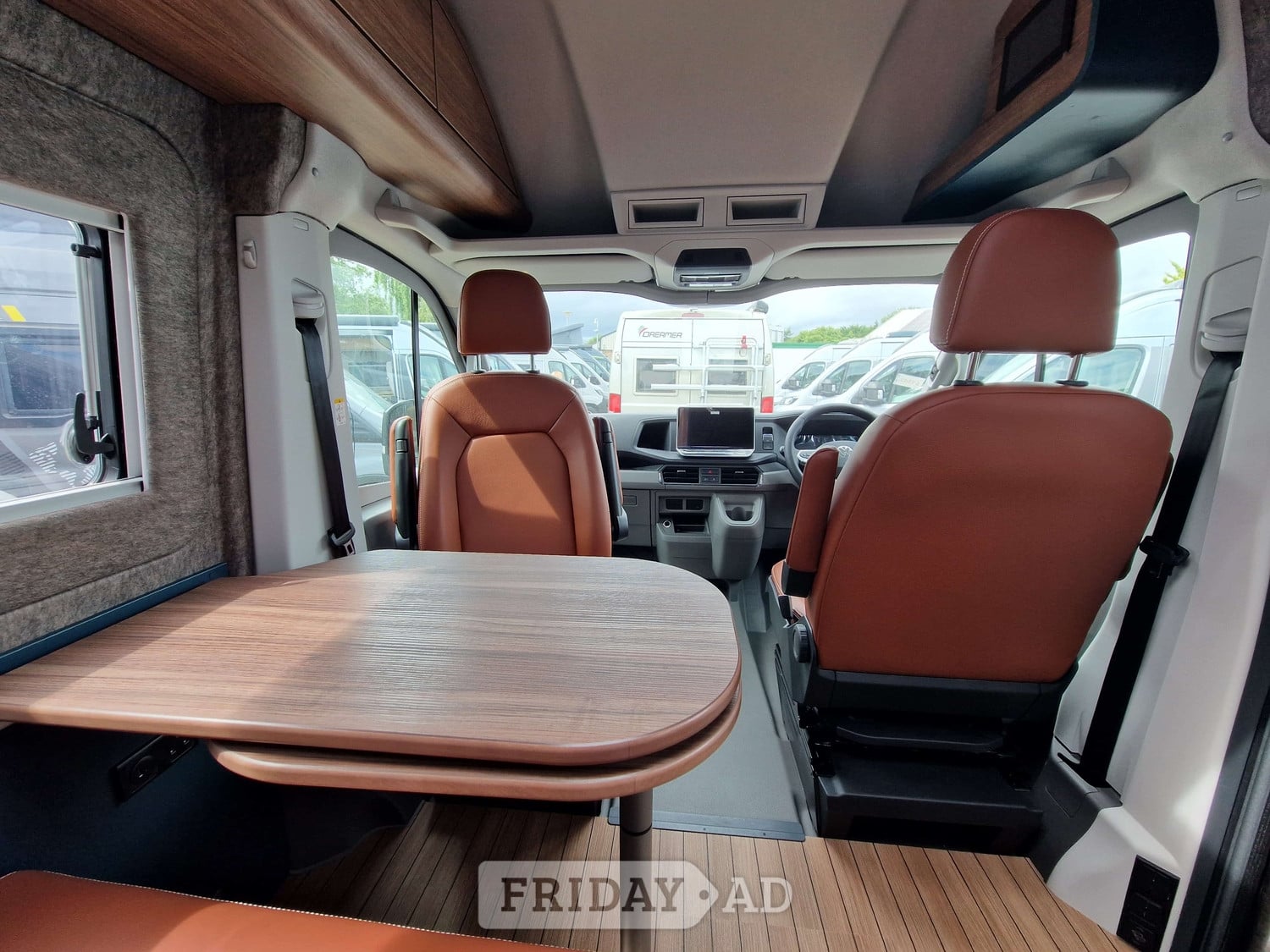 [2 berth ]Eriba Car 600