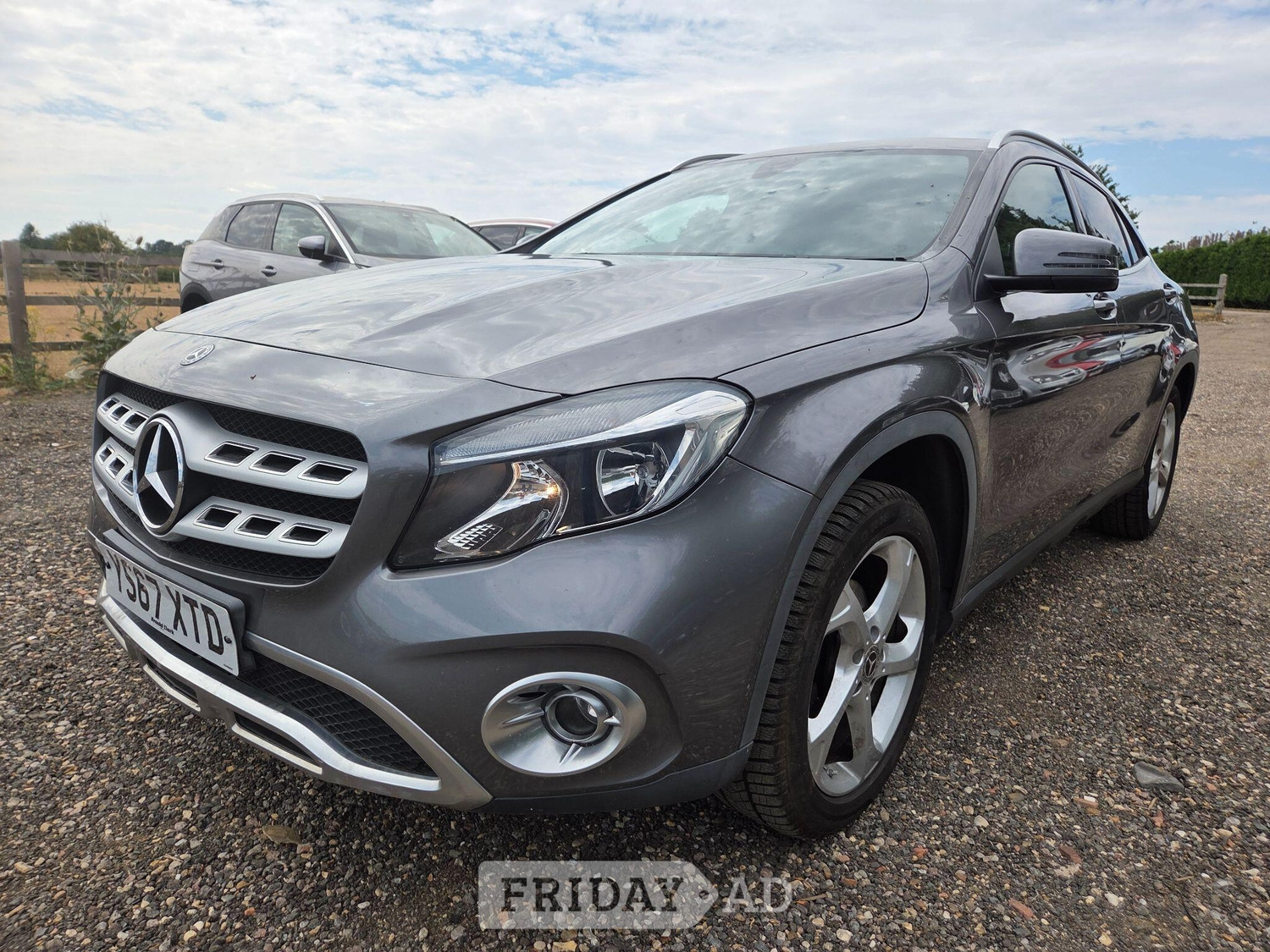 [ berth ]Mercedes-Benz GLA