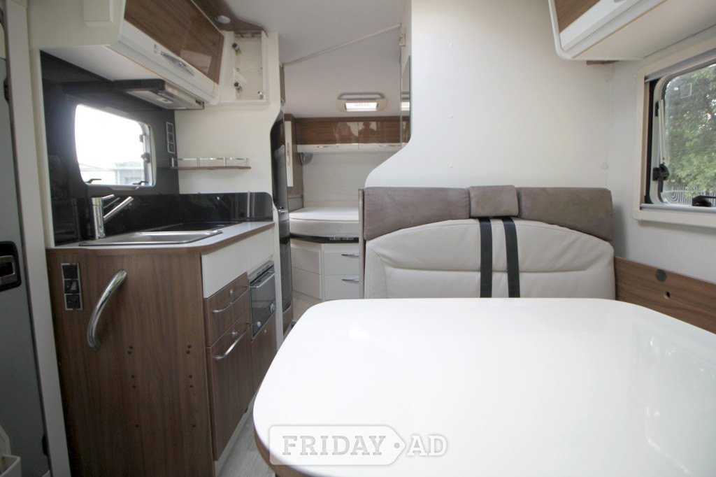 [4 berth ]Pilote SENSATION P650