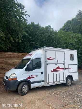 Horsebox   Renault Master Horsebox