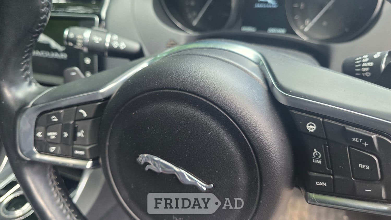 Jaguar XE 2016 - Cars in Atherstone