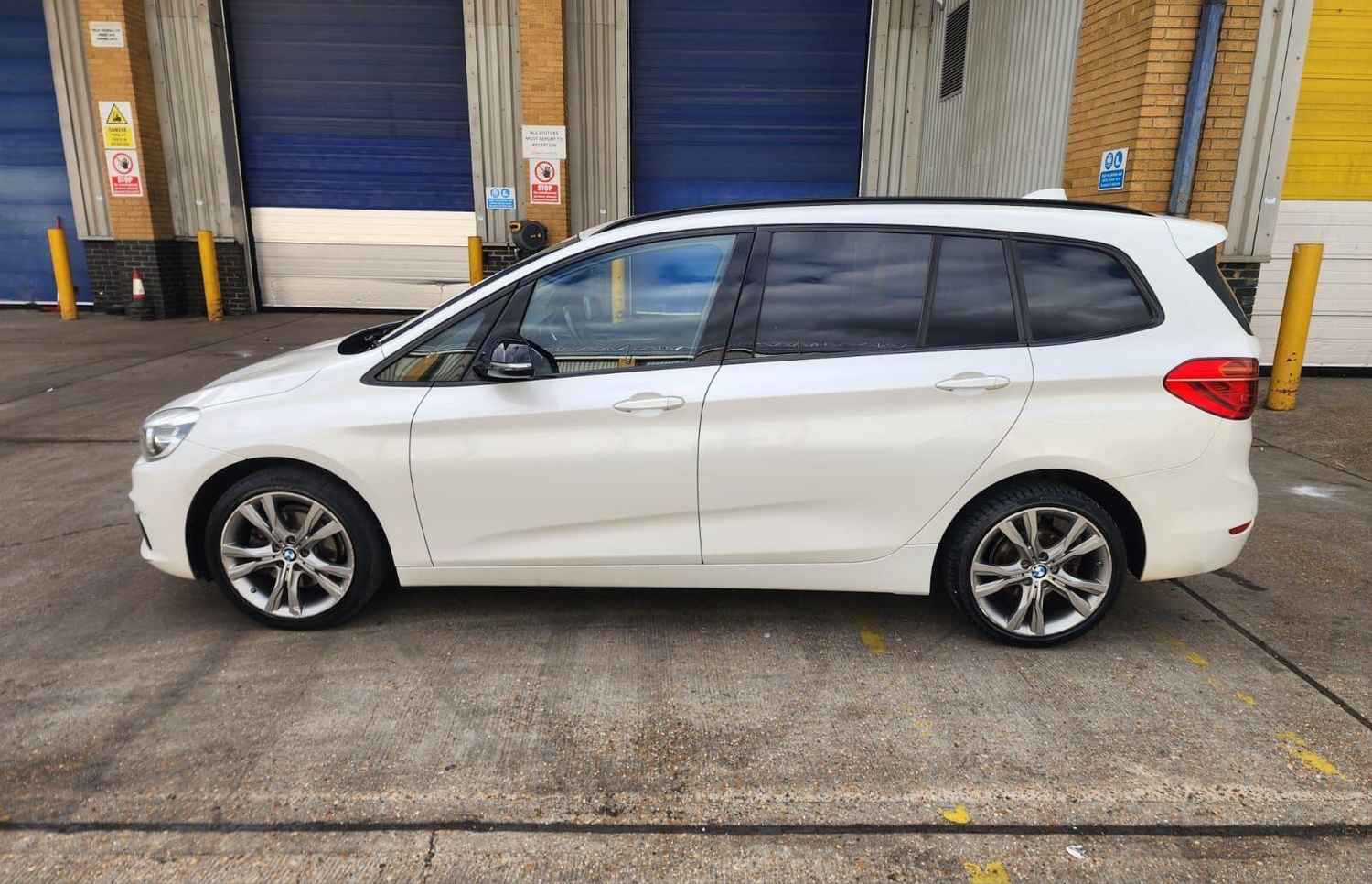 BMW 2 Series Gran Tourer 2015 - Cars