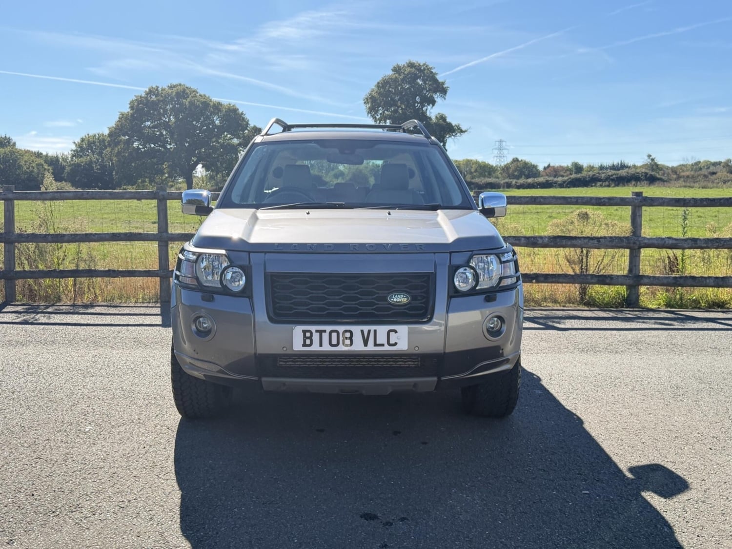 Land Rover Freelander 2 Reading