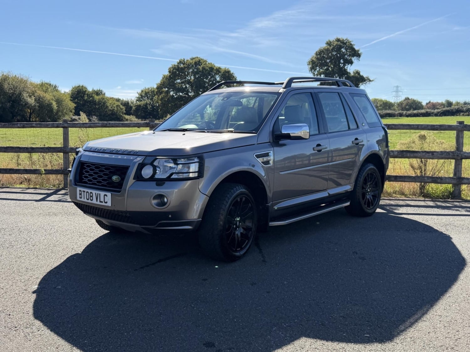 [ berth ]Land Rover Freelander 2