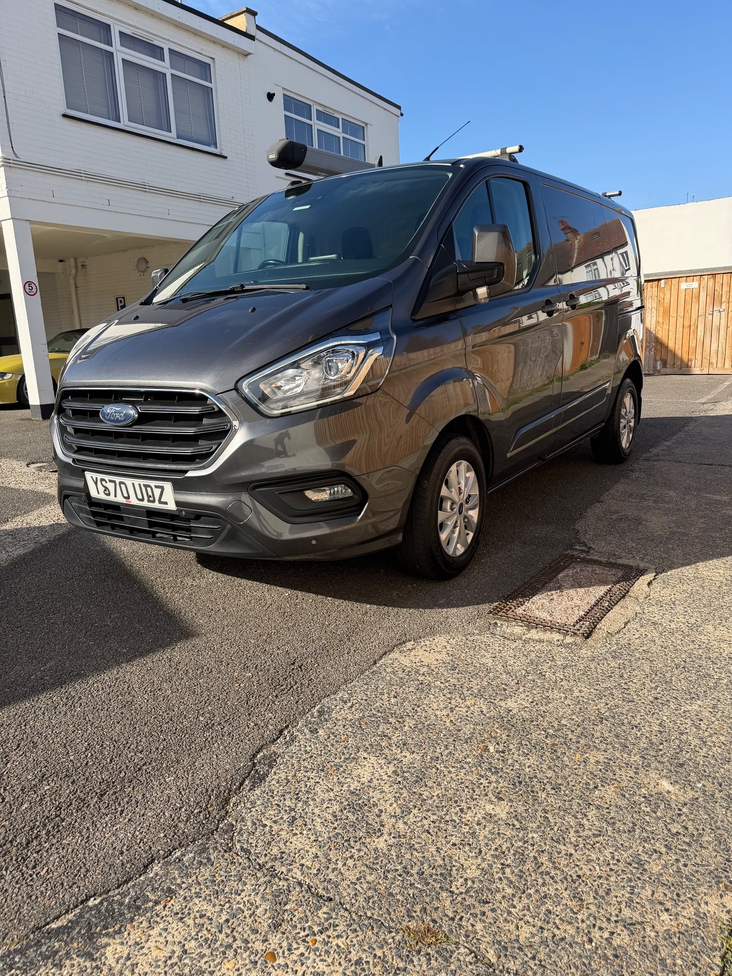 Ford Transit Custom 2020 - Vans & Commercial Vehicles