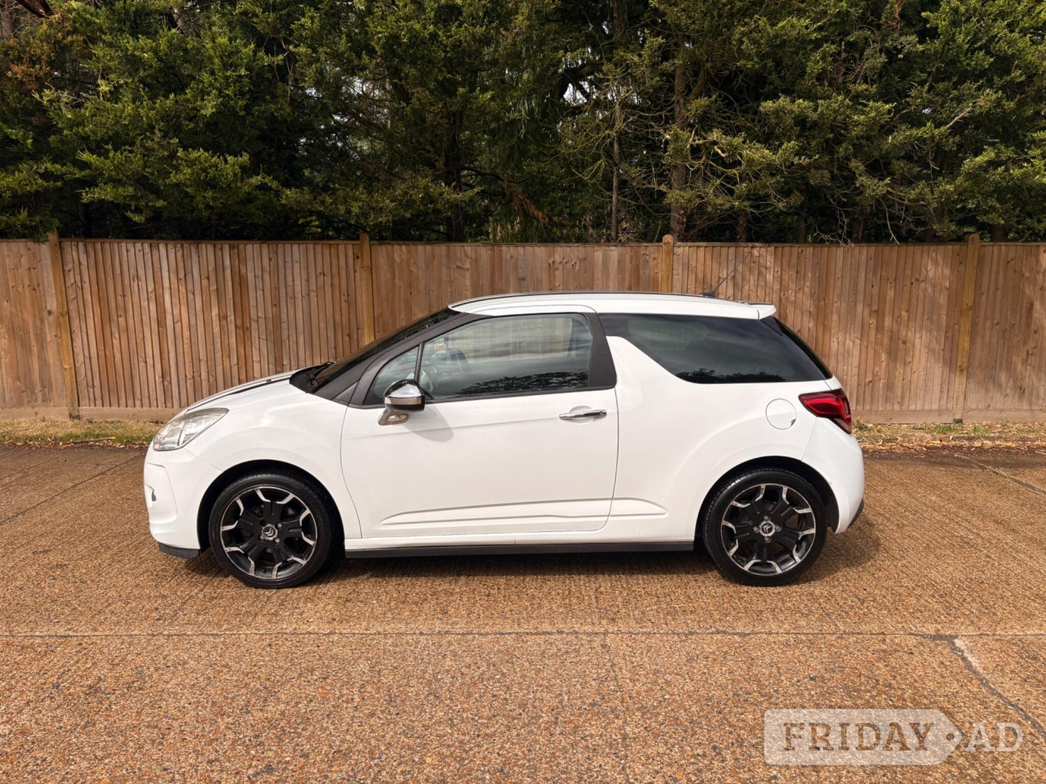 [ berth ]Citroen DS3