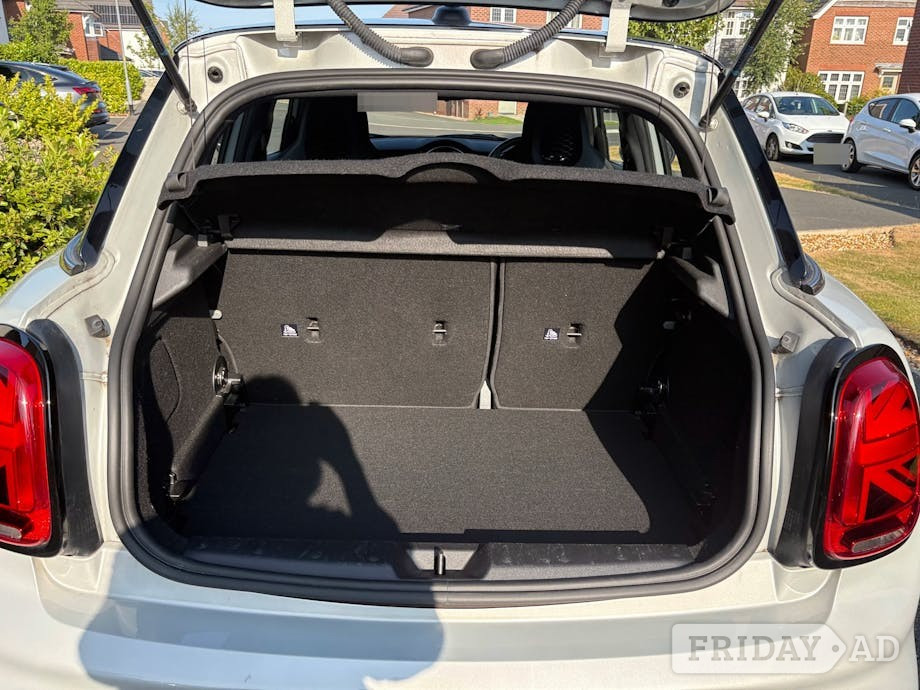 Mini Hatch 2020 - Cars
