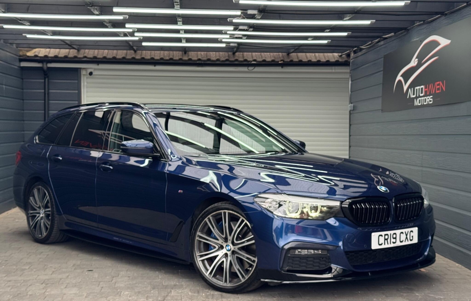 BMW 5 Series 2019 in High Wycombe