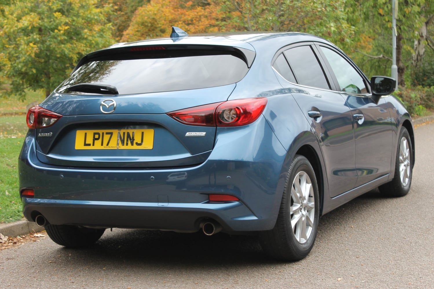 Mazda 3 2017 - Cars in Northampton
