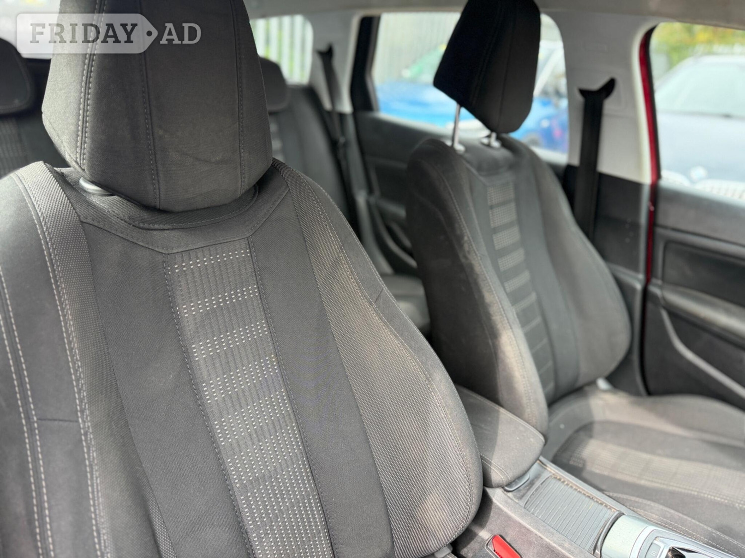 [ berth ]Peugeot 308 SW