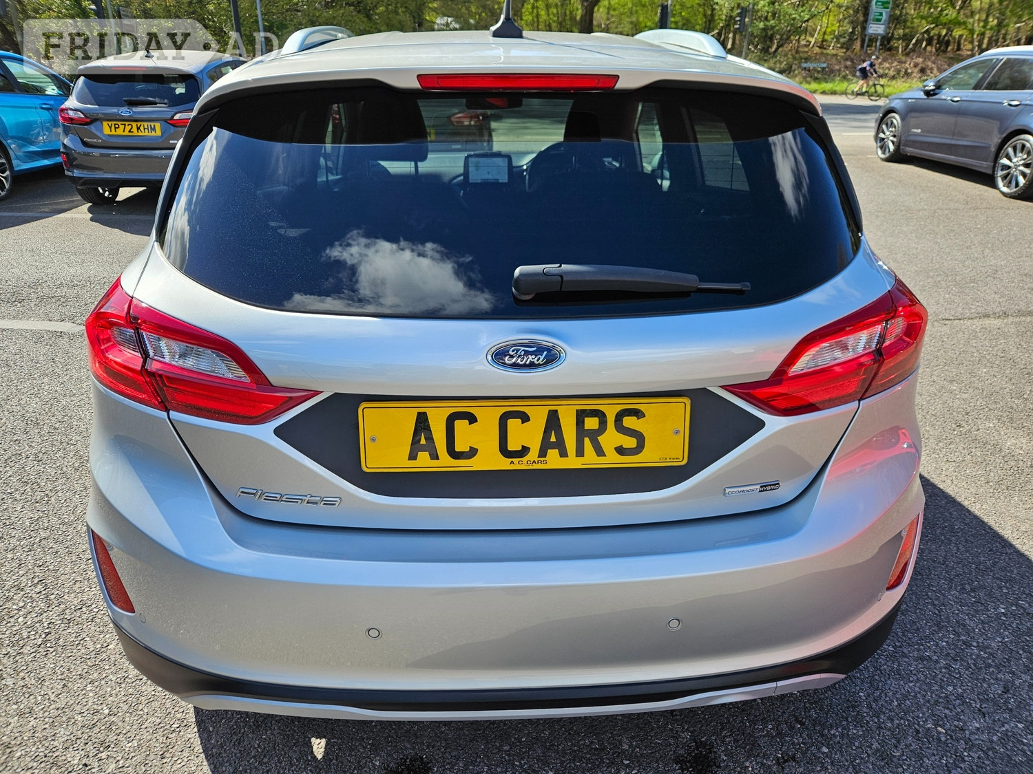 [ berth ]Ford Fiesta