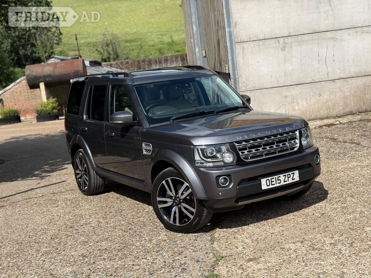[ berth ]Land Rover Discovery 4