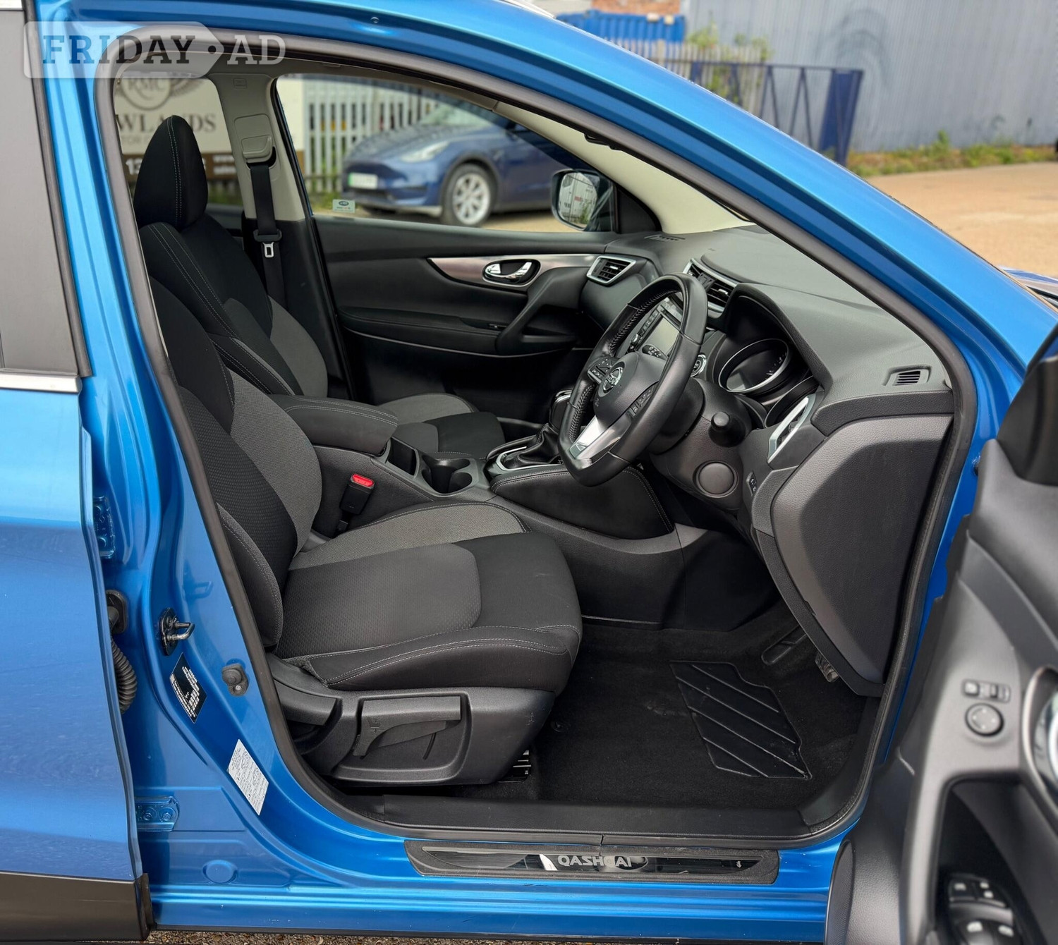 Nissan Qashqai 2018 - Cars in Havering