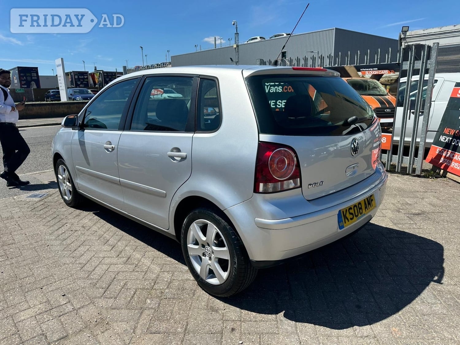 [ berth ]Volkswagen Polo
