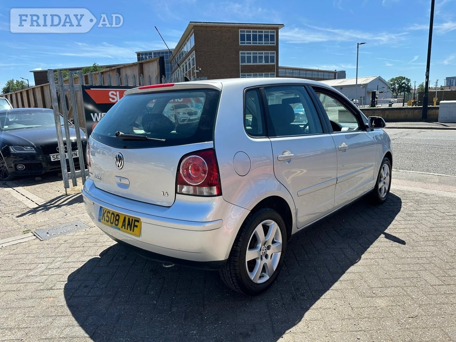 Volkswagen Polo 2008 - Cars in Slough