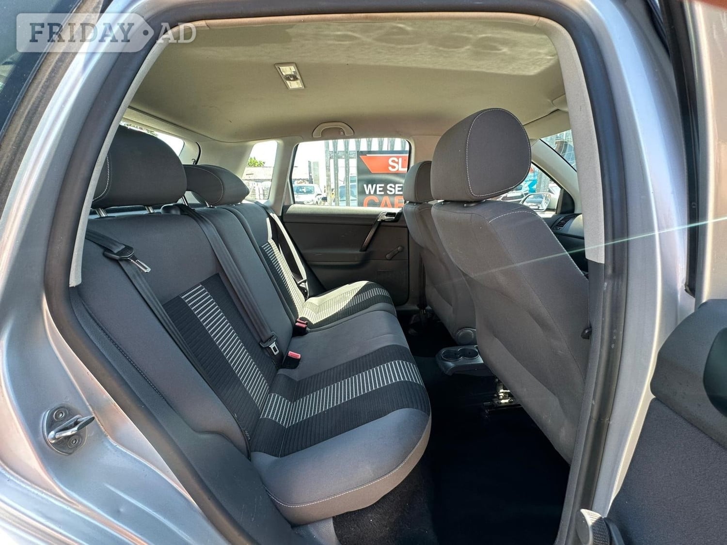 Volkswagen Polo 2008 - Cars
