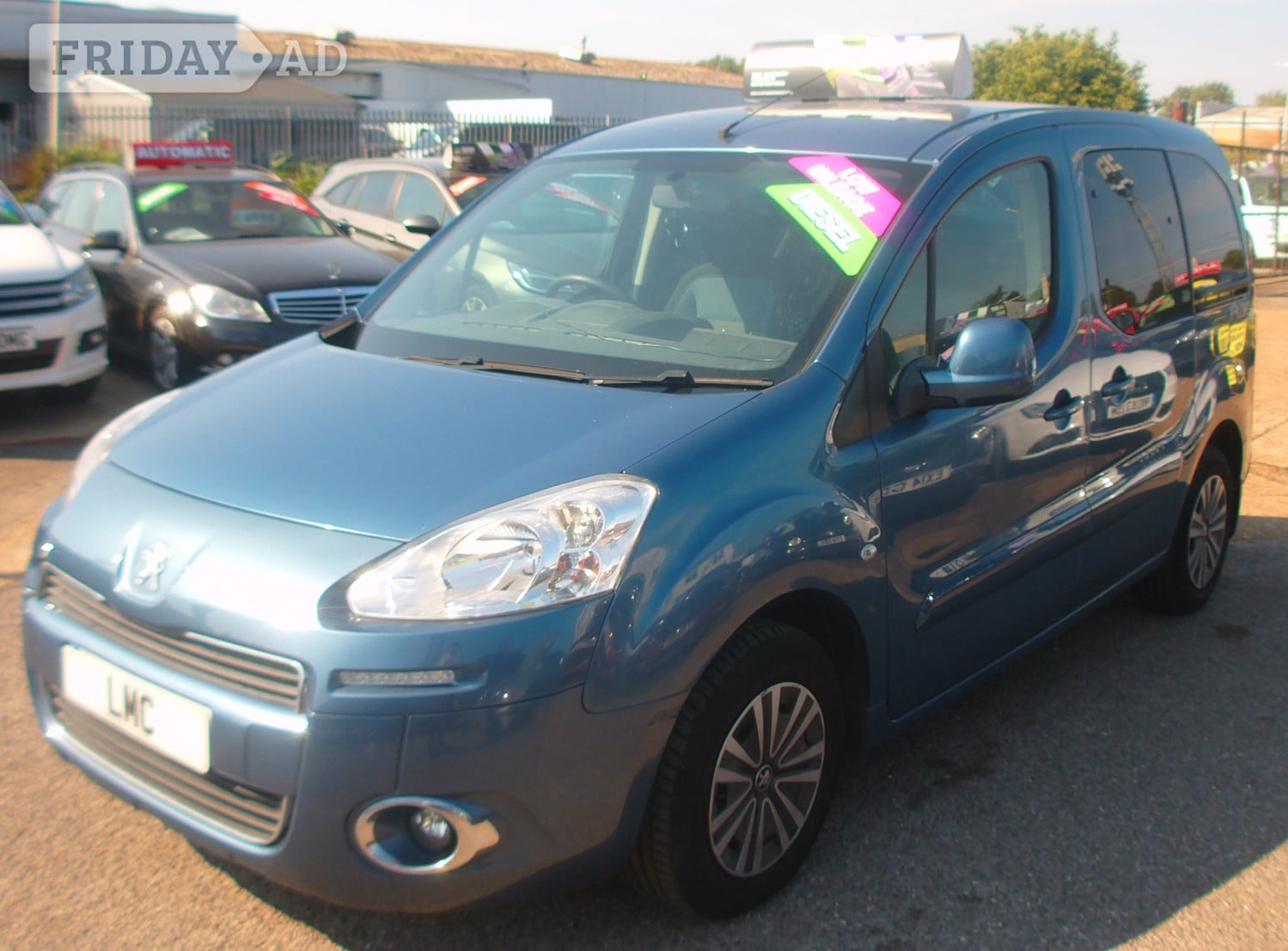 [ berth ]Peugeot Partner Tepee