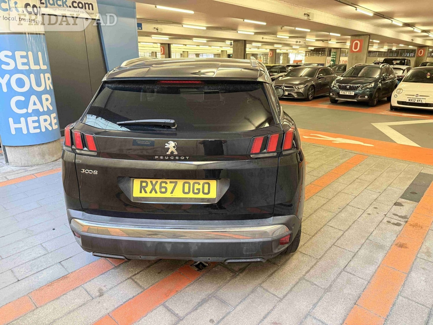 [ berth ]Peugeot 3008