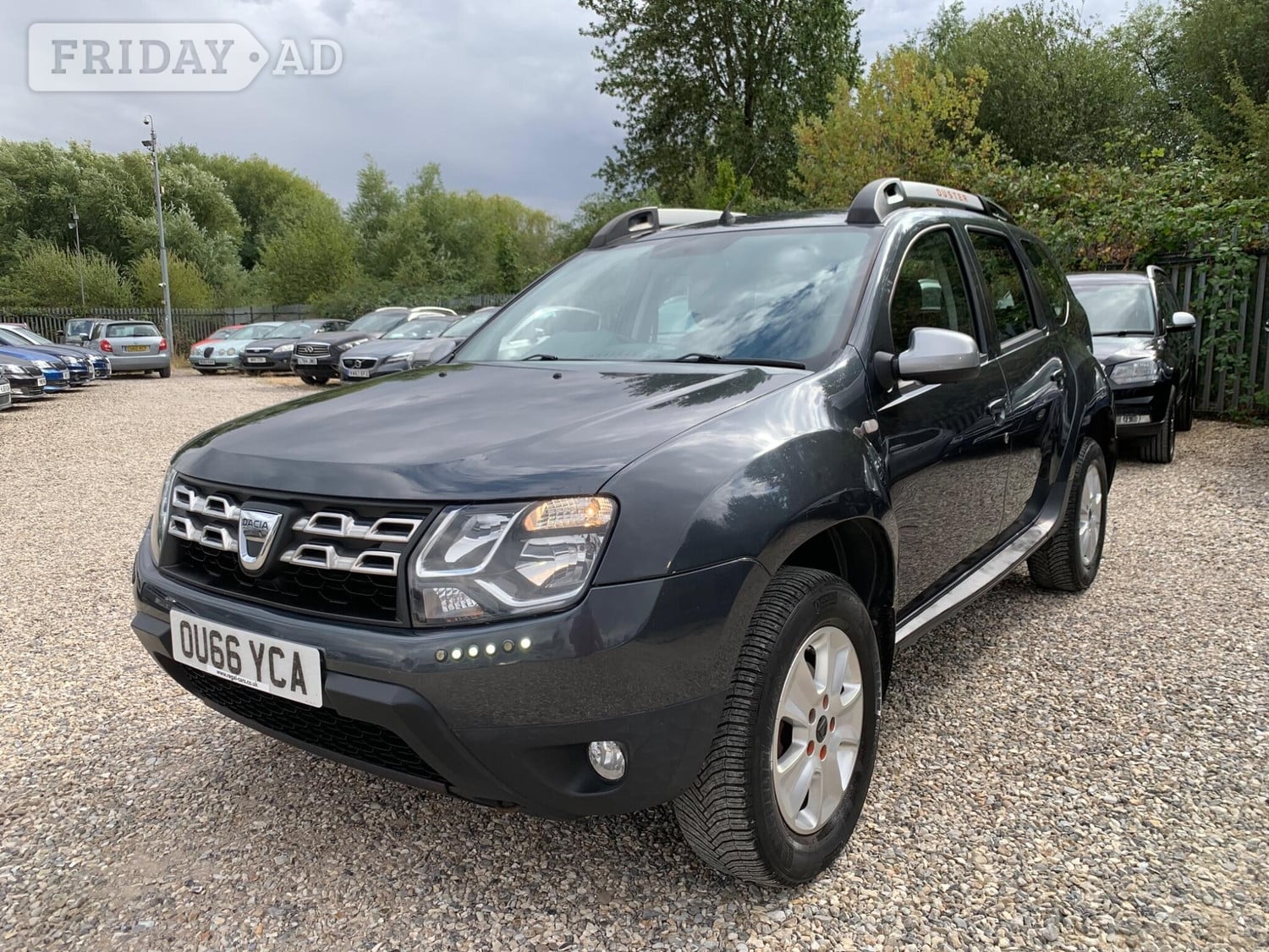 Dacia Duster 2016 in Swindon