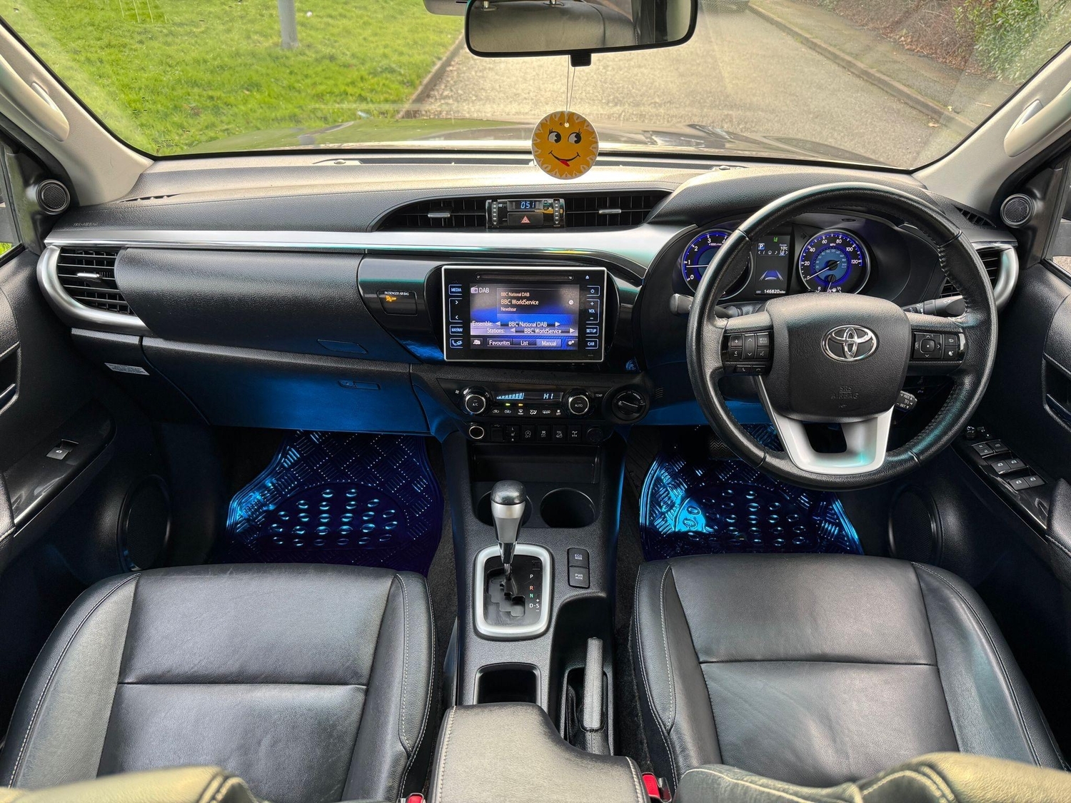 Toyota Hilux 2018 - Cars in Birmingham