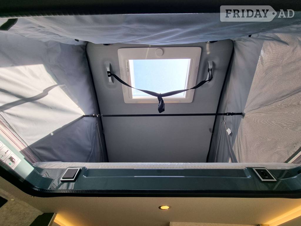 Hymer Ayres Rock Highbridge