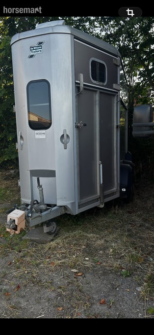 Ifor Williams HB506  Horse Trailer