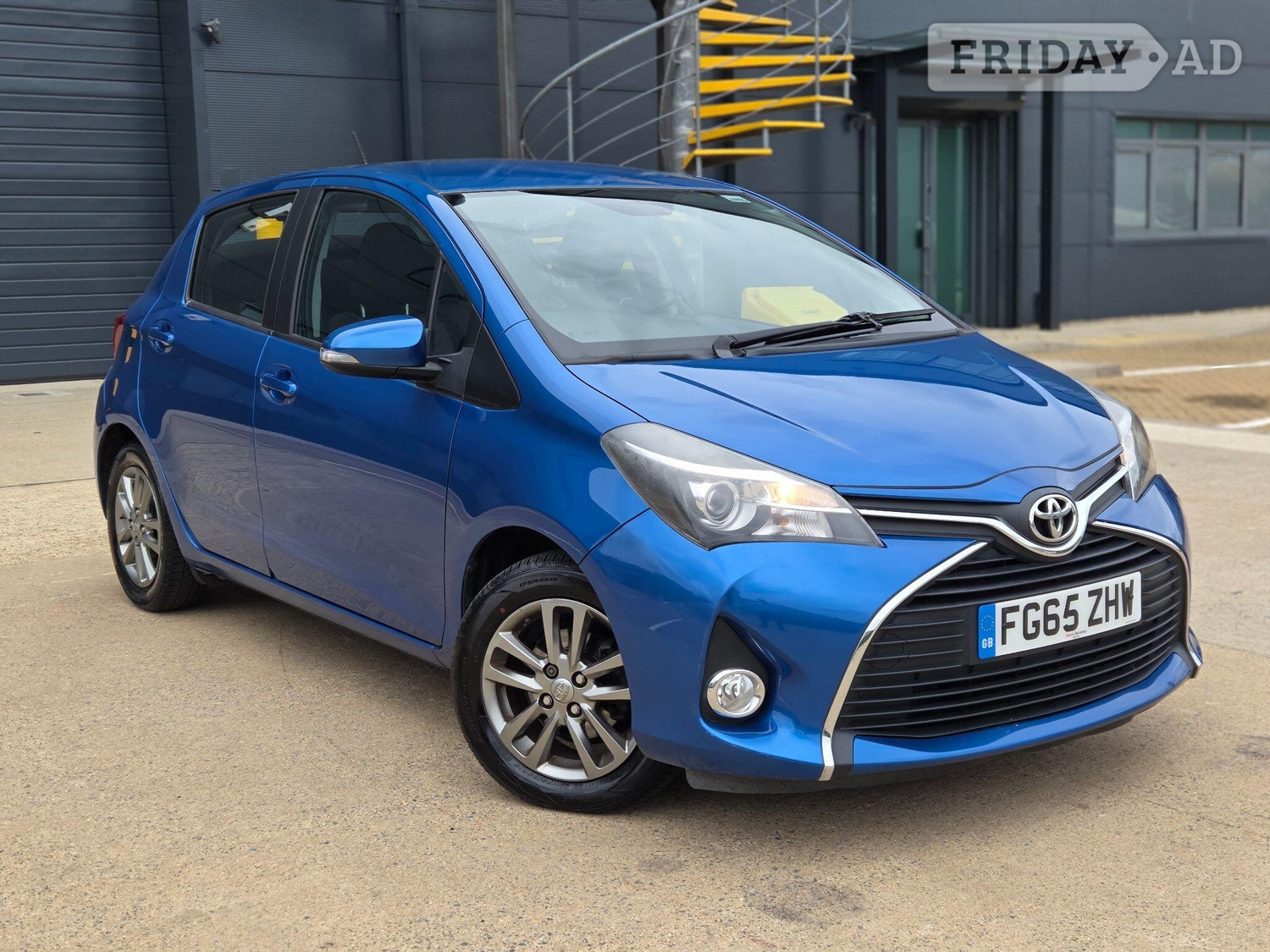 Toyota Yaris 2015 in Slough