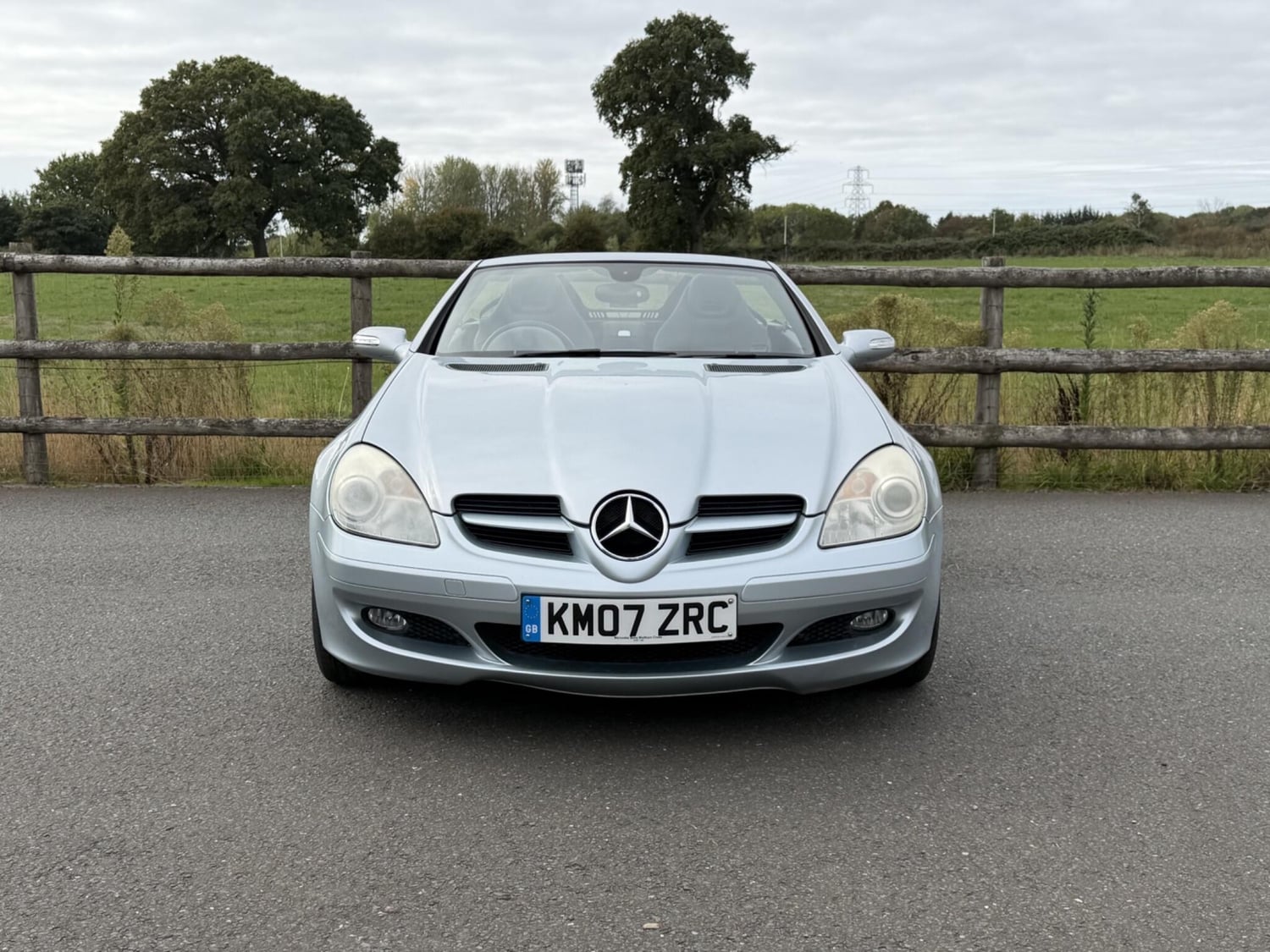 [ berth ]Mercedes-Benz SLK