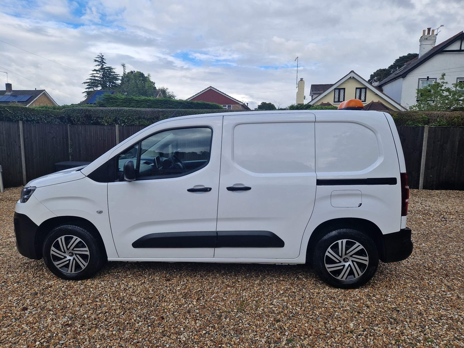[ berth ]Citroen Berlingo