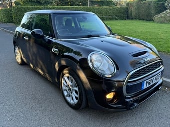 Mini Hatch 2014