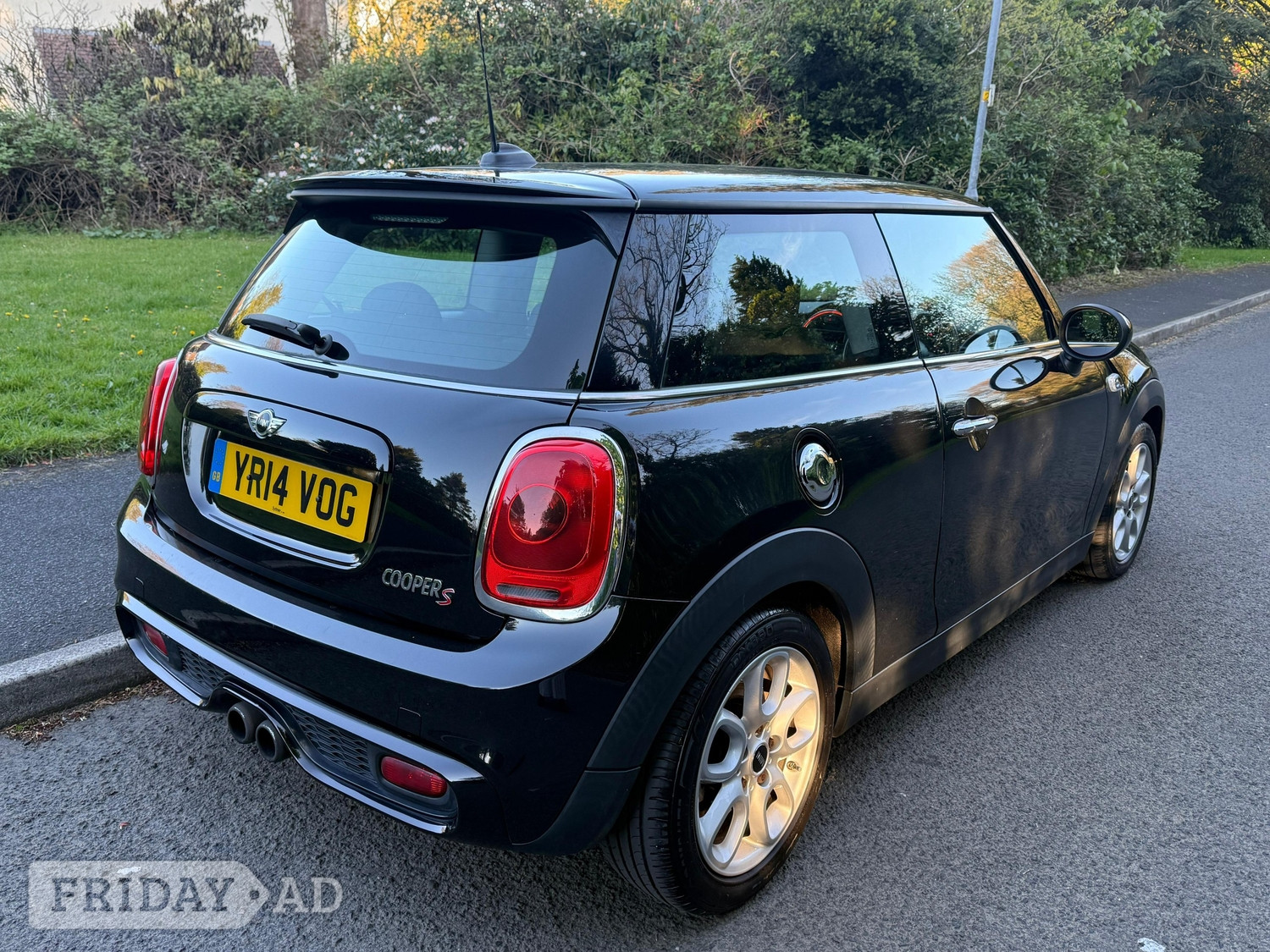 [ berth ]Mini Hatch