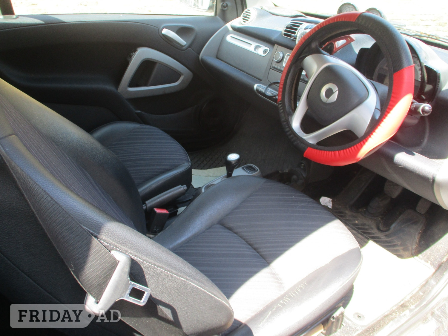 Smart ForTwo 2011 - Cars in Uxbridge