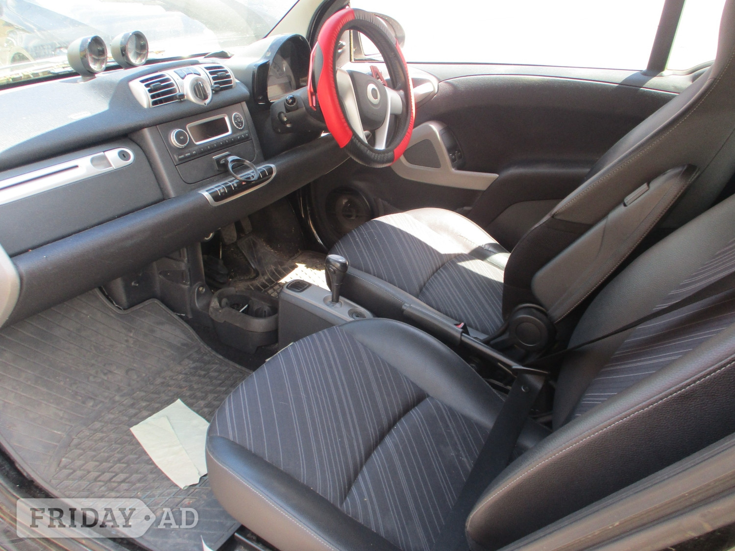 Smart ForTwo 2011 - Cars