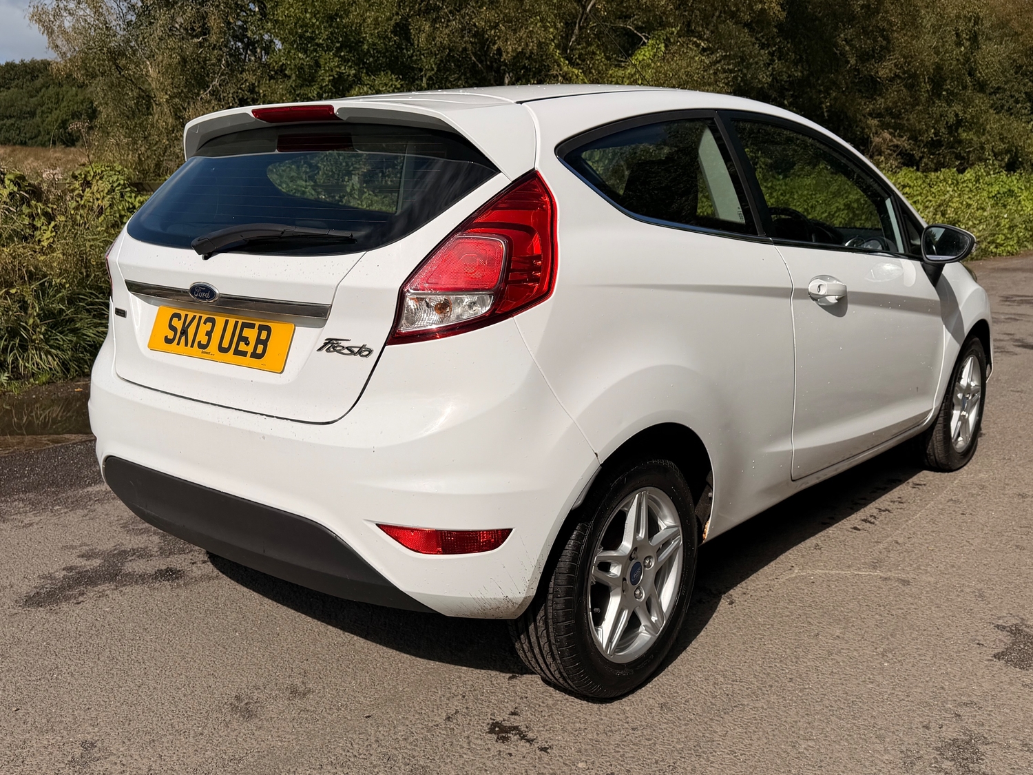 [ berth ]Ford Fiesta