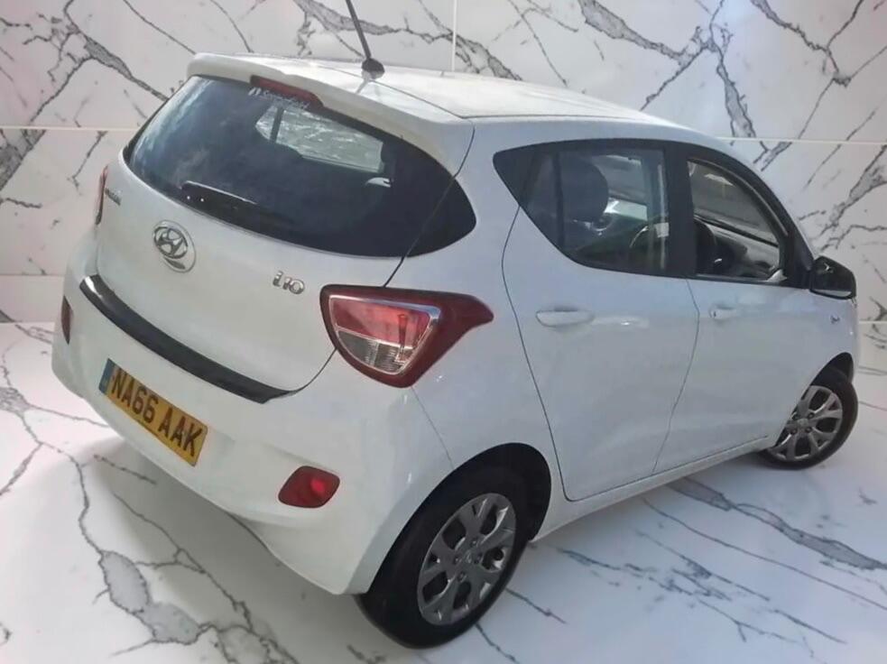Hyundai i10 West Bromwich