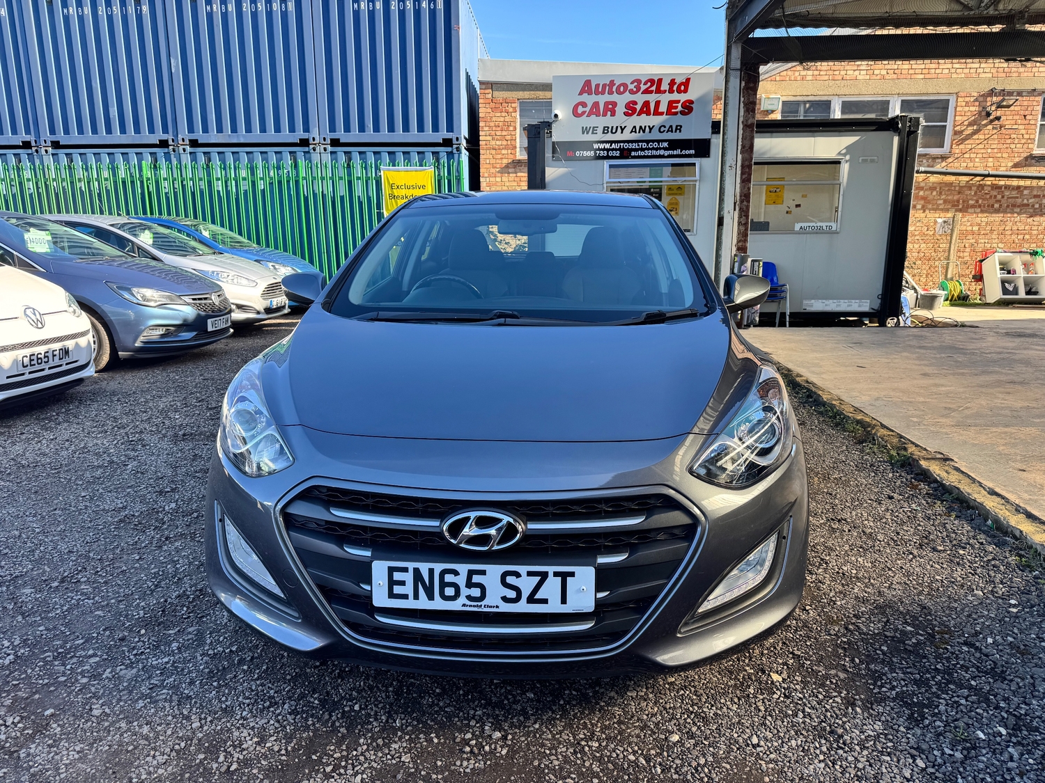 Hyundai i30 2015 - Cars in West Molesey