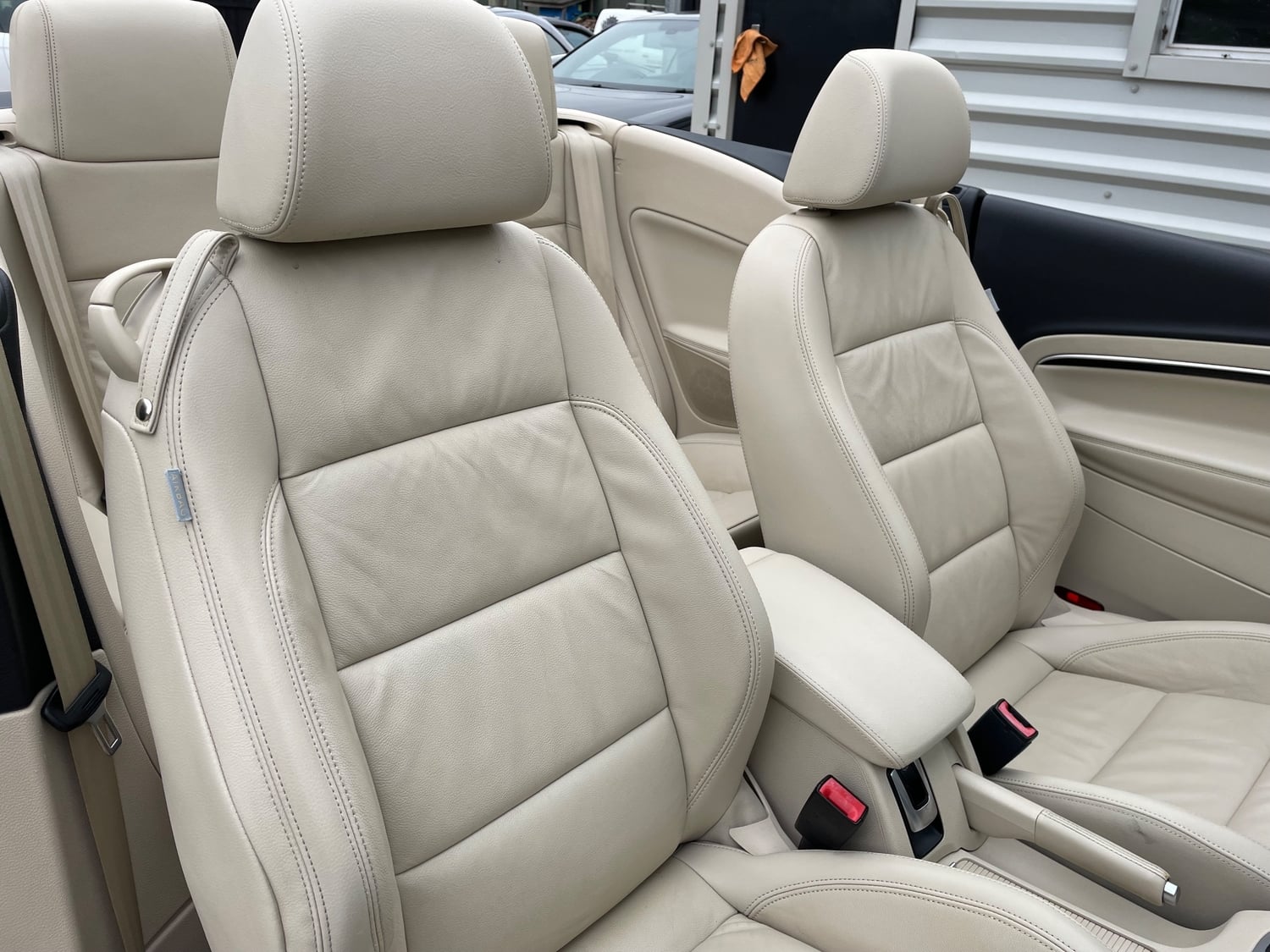 Volkswagen Eos 2013 - Cars
