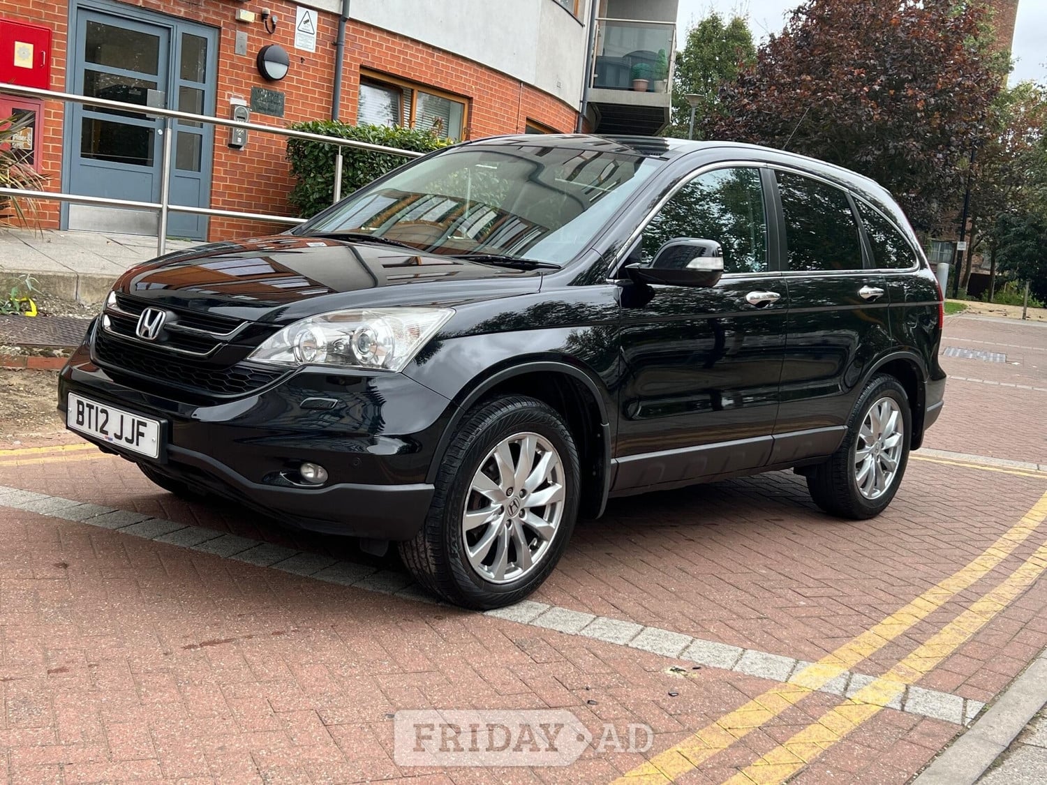 Honda CR-V 2012 in Wembley