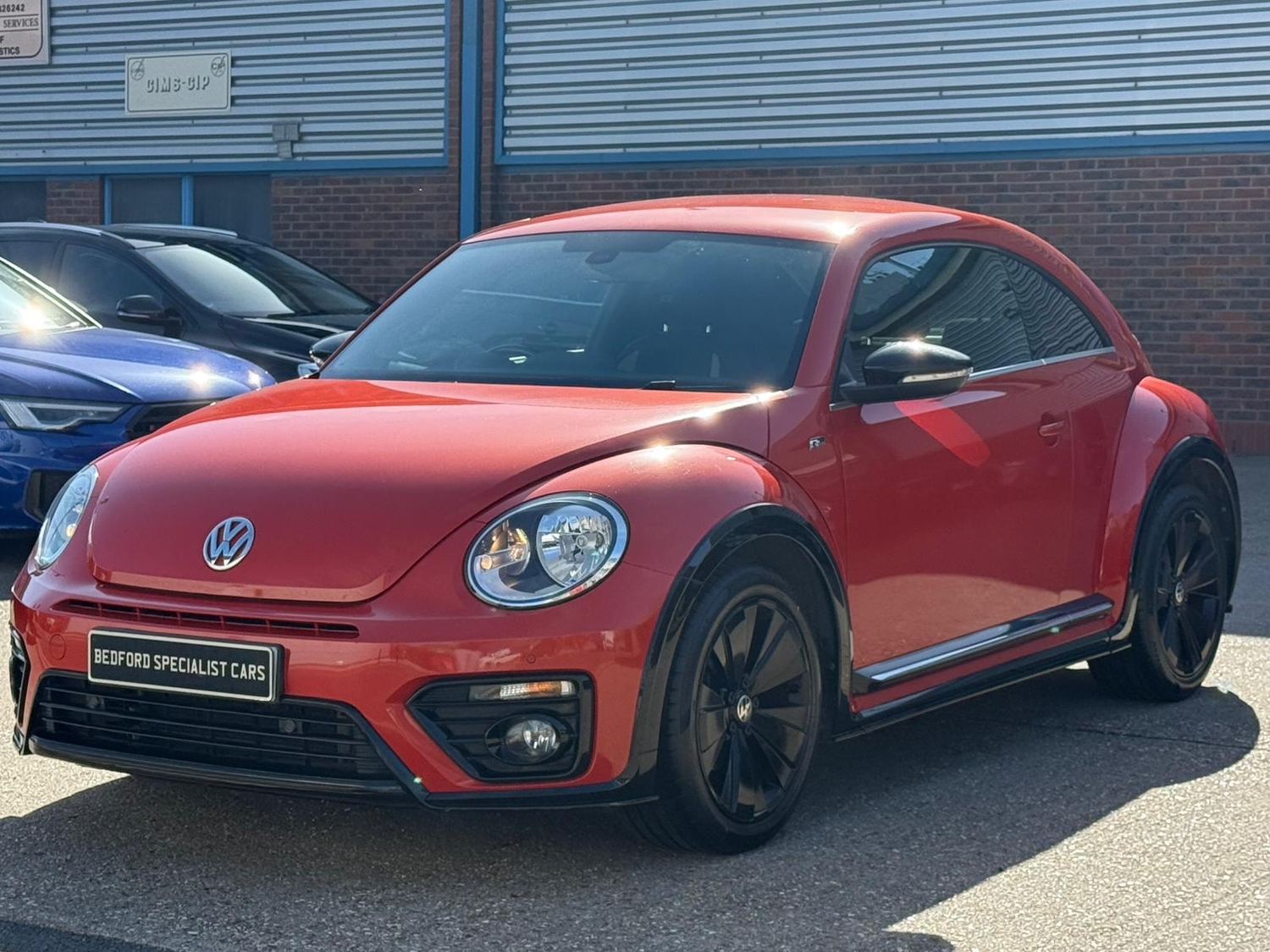 Volkswagen Beetle 2018 - Cars in Bedford