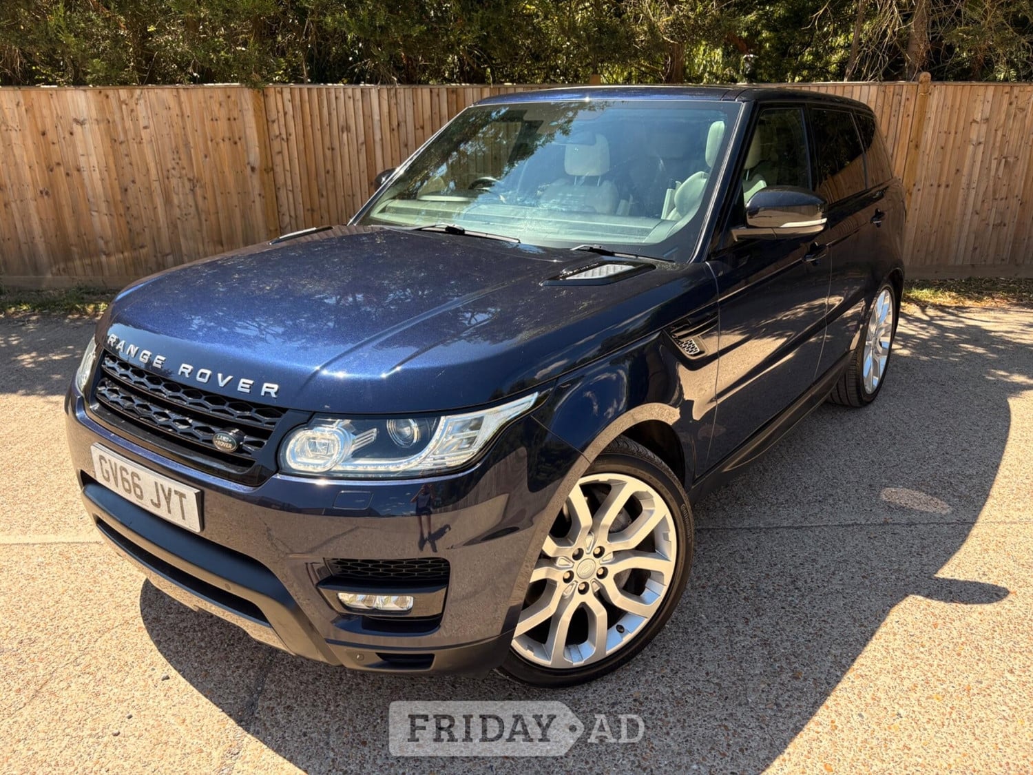 Land Rover Range Rover Sport 2016 in Tonbridge