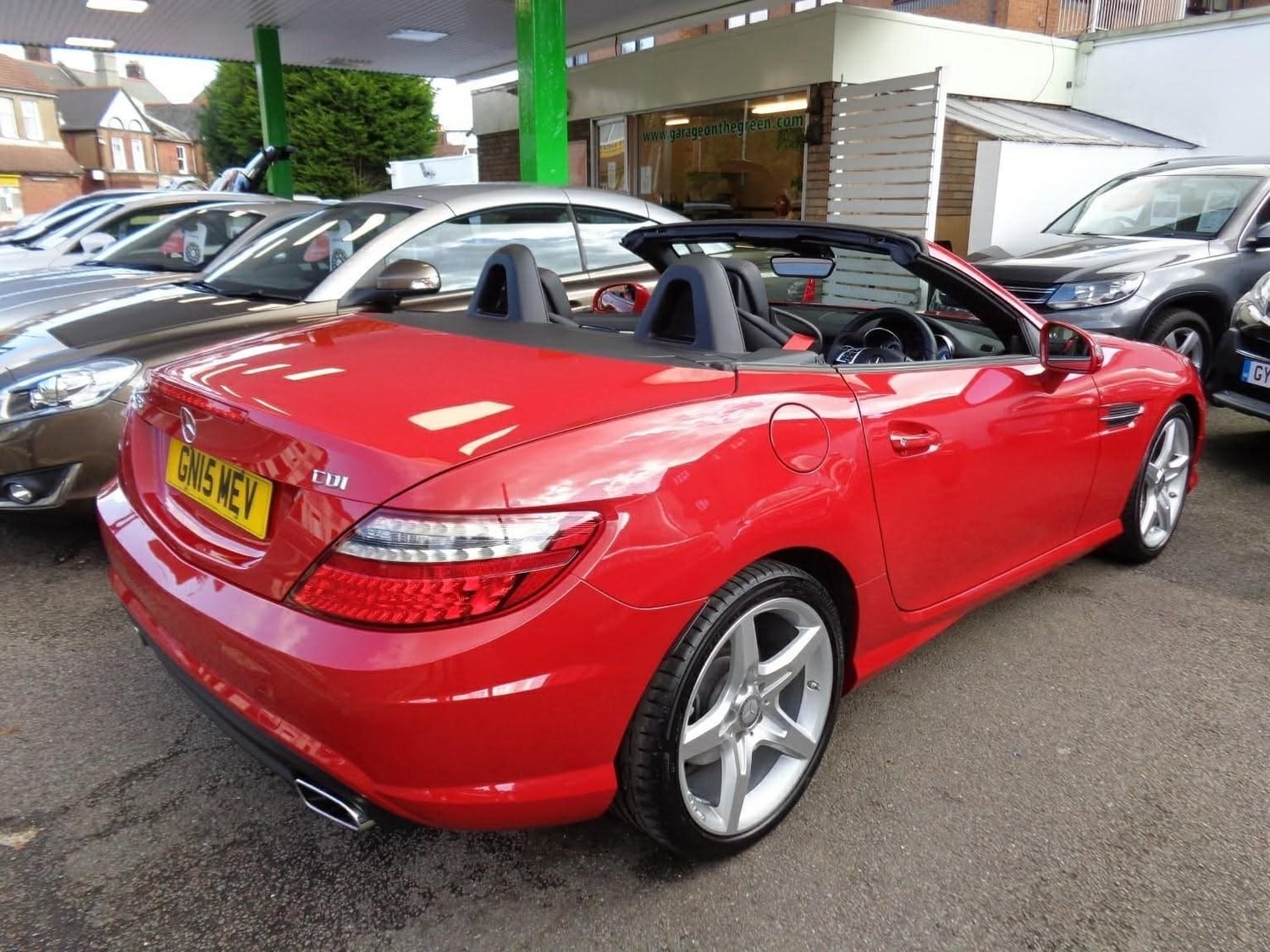 [ berth ]Mercedes-Benz SLK