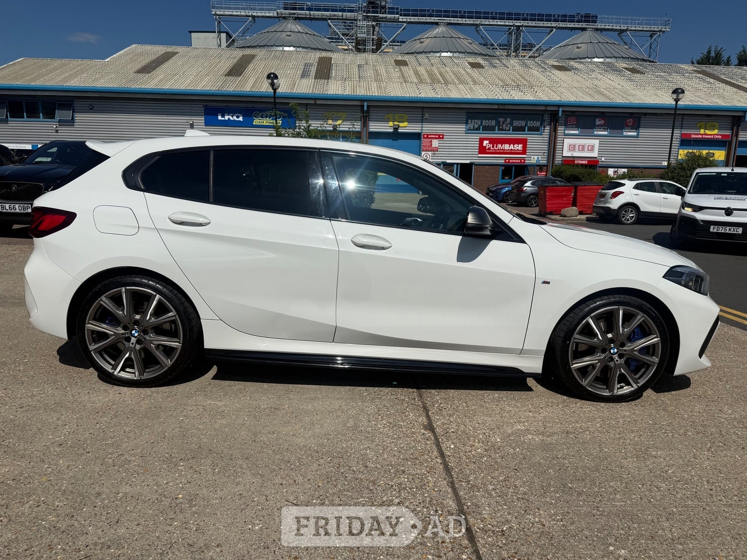 [ berth ]BMW 1 Series